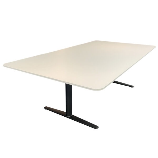 ICF Nevio Table